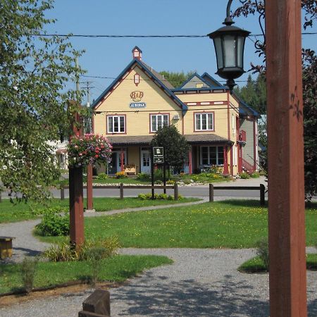 Auberge Le Voyageur Μοντ Τρεμπλάν Εξωτερικό φωτογραφία